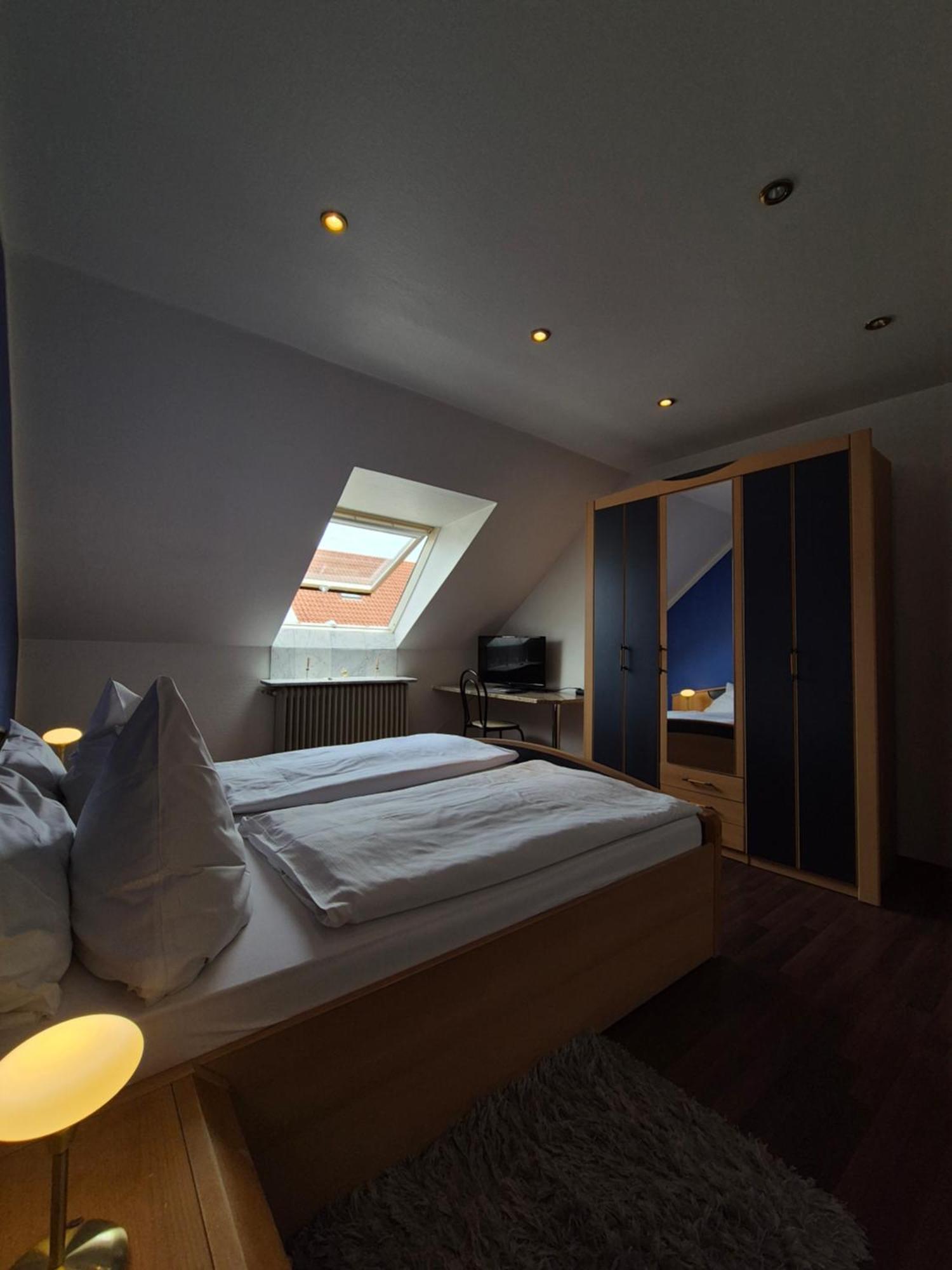 Hotel Am Schenkelberg Σααρμπρύκεν Εξωτερικό φωτογραφία