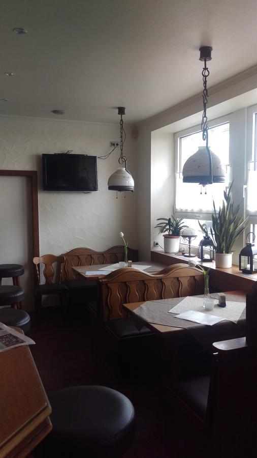 Hotel Am Schenkelberg Σααρμπρύκεν Εξωτερικό φωτογραφία