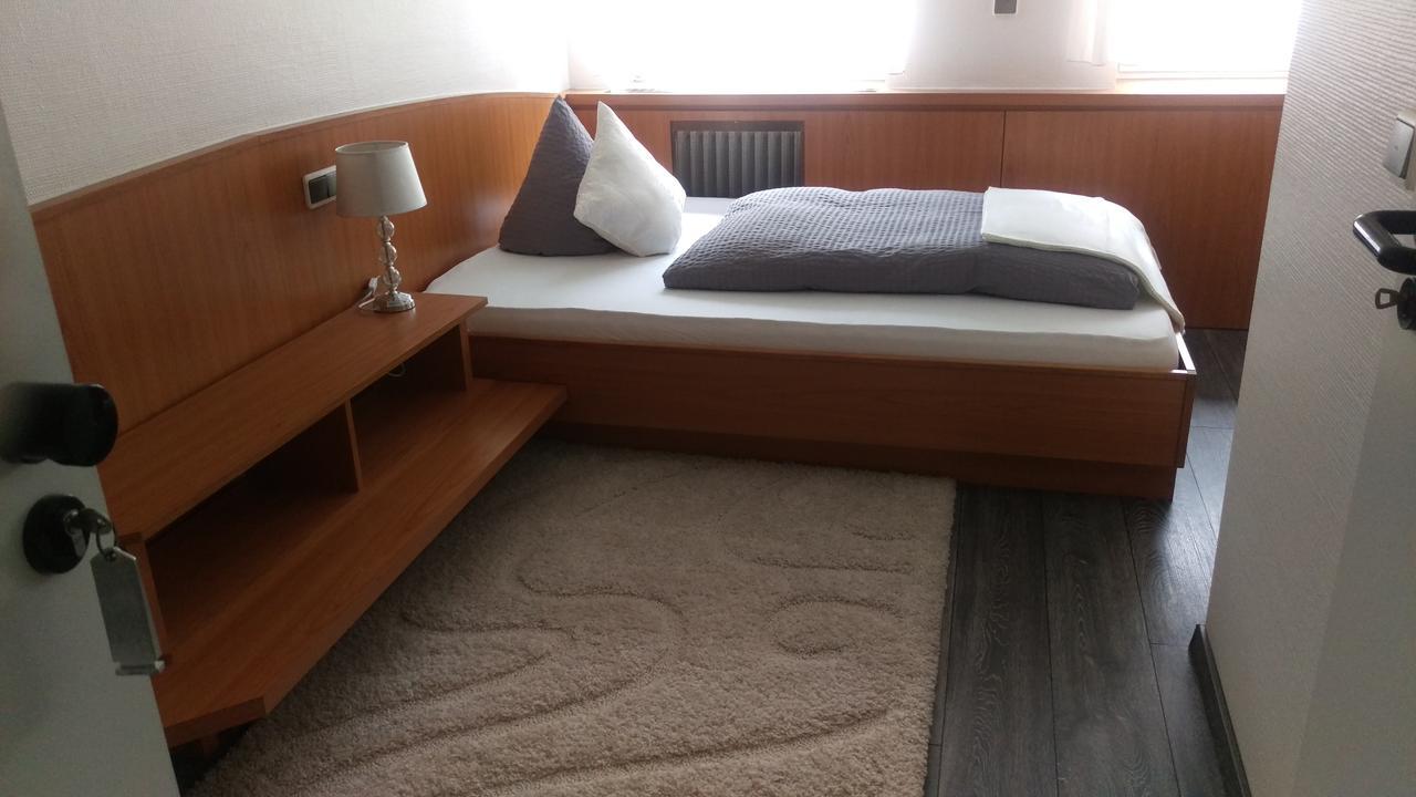 Hotel Am Schenkelberg Σααρμπρύκεν Εξωτερικό φωτογραφία